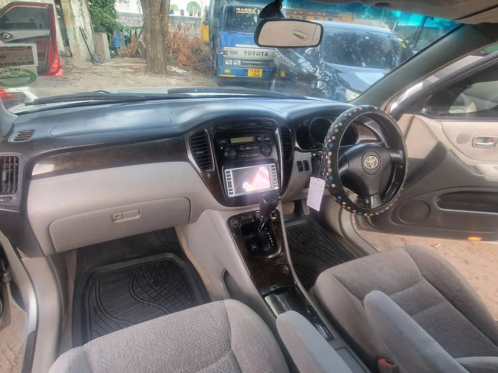 Toyota Kluger